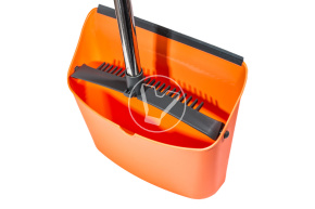 Scoop and brush with long handle LV-B03